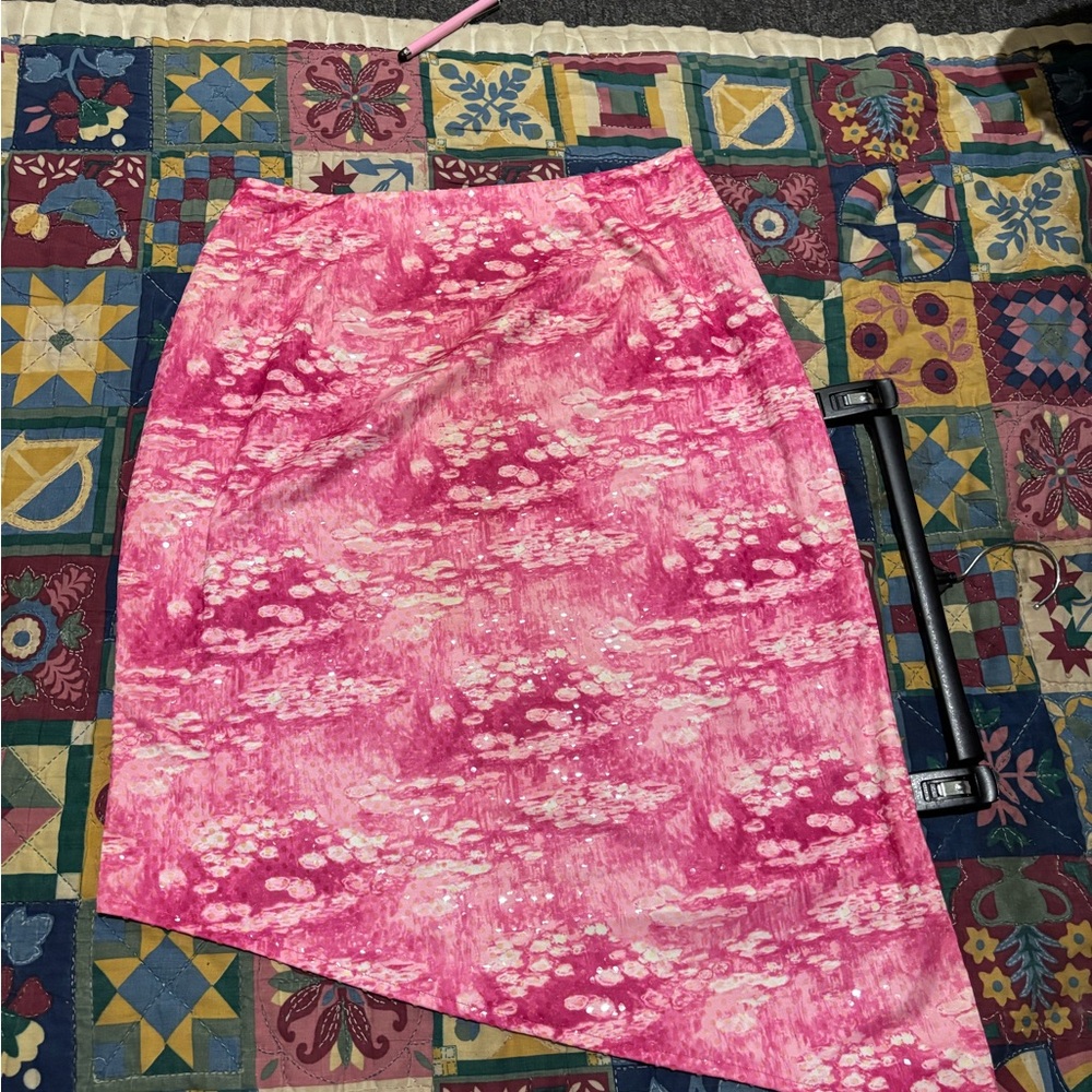 ❣️FREE GIFT W/ANY PURCHASE❣️Pink Asymmetrical Midi Skirt from ‘Bentley Arbuckle’